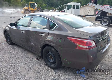 2013 Nissan Altima 2.5 S из США, поврежденный, VIN 1N4AL3AP1DC911019